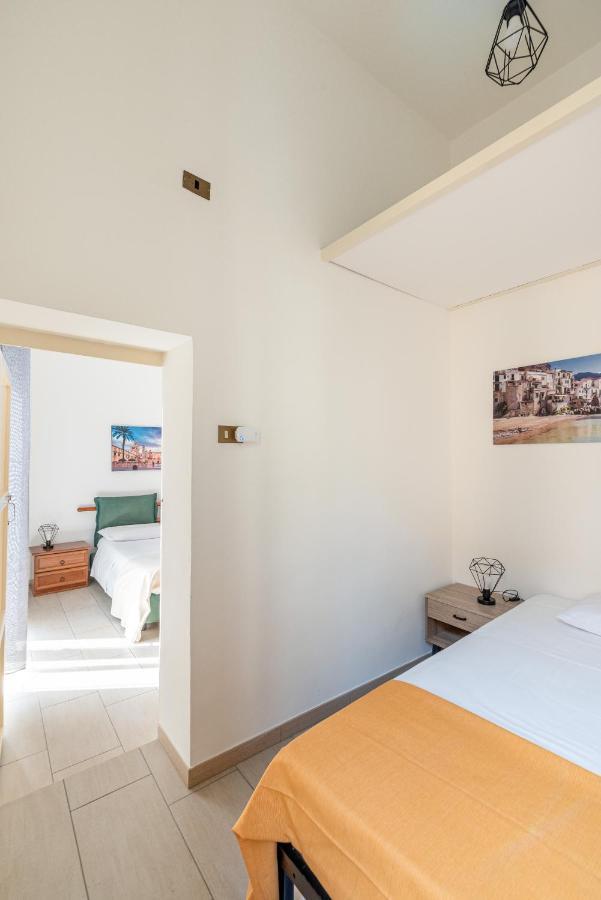I Mori-Holiday Apartment Palermo Bagian luar foto
