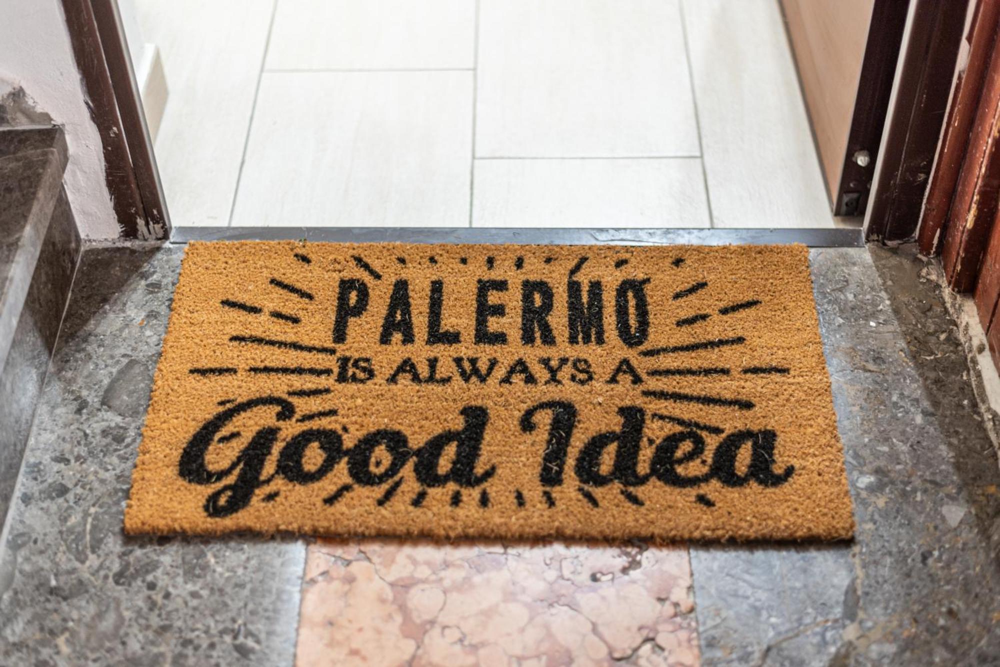 I Mori-Holiday Apartment Palermo Bagian luar foto